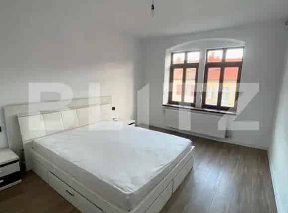 Studio Centru Istoric 30 mp Ideal Regim Hotelier Sau Locuire