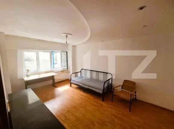 Apartament decomodat, 57,36mp, 2 camere, Piata Unirii