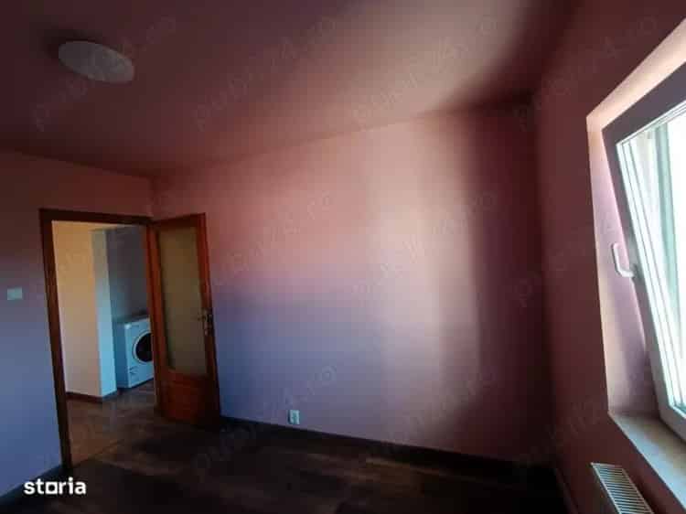 CI523 Dorobantilor,3 camere,Renovat
