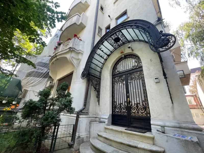 Apartament Duplex Capitale 221mp Parter Demisol 5 Camere