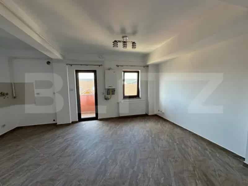 Apartament 3 camere Radauti 100mp 2 niveluri