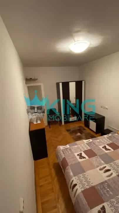 Apartament 3 Camere Piata Romana ASE Metrou 70mp