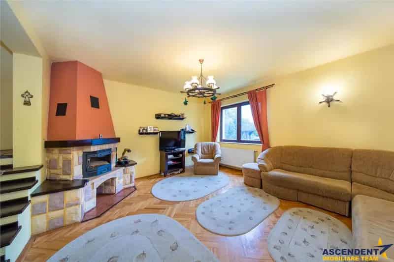 Casa Brasov 3 Niveluri - 3 Dormitoare - Spatii Depozitare