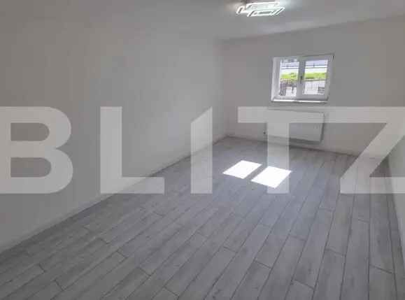 Apartament 3 camere semidecomandat, Centru(Teatru Marin Sorescu)