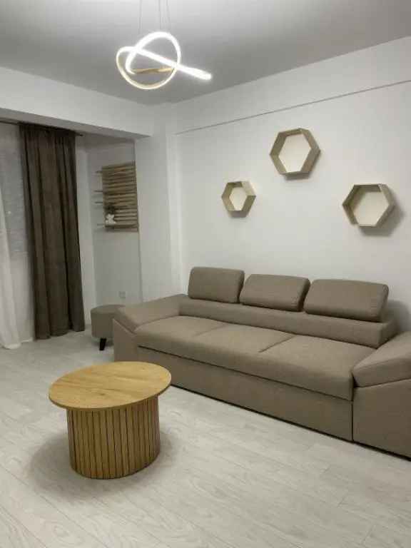 Inchiriere apartamente 2 camere mobilat cu parcare Pacurari