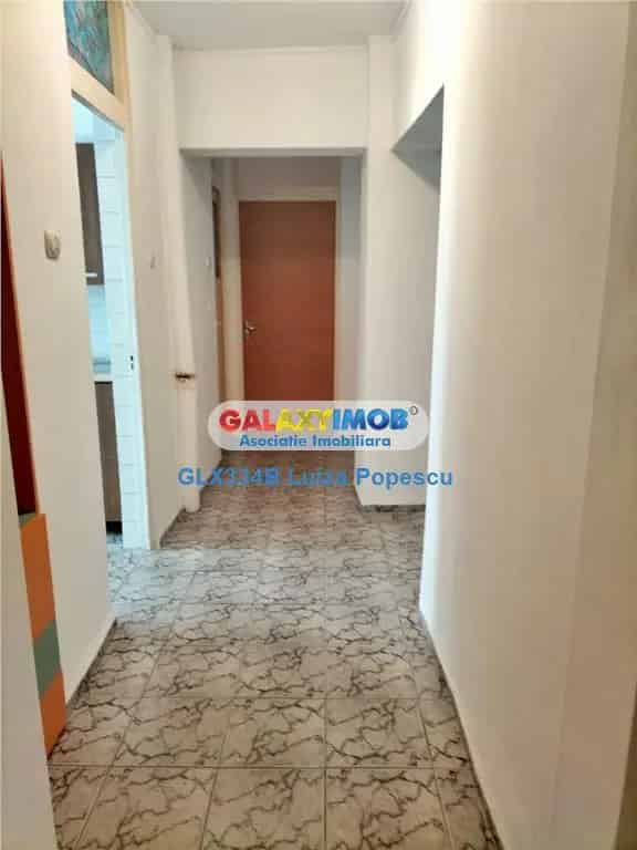Vanzare apartament cu 3 camere in zona 13 Septembrie-Petre Ispirescu