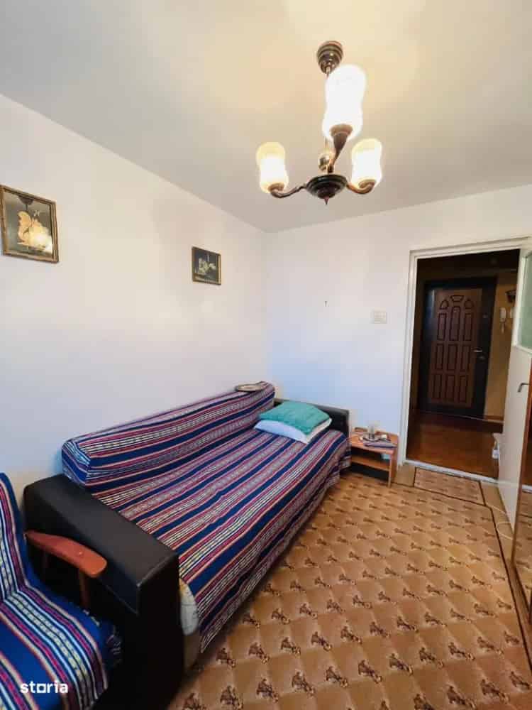Cumpara apartament 3 camere decomandat in Tomis Nord