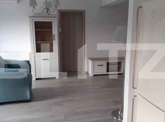 Apartament 3 camere, semidecomandat in bloc boutique, zona Trapezului