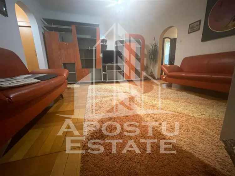 Apartament cu 2 camere 50 mpu,zona Confectii