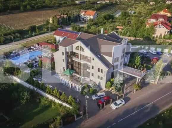 Complex Hotelier 36 Camere SPA De Vanzare