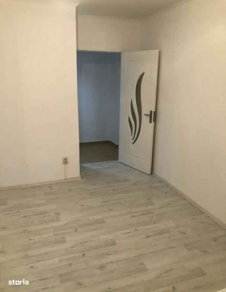 Cumpărare apartamente 2 camere renovat liber Zona Dacia