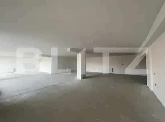 Spatiu Comercial 269 mp Floresti - Magazin Banca Farmacie