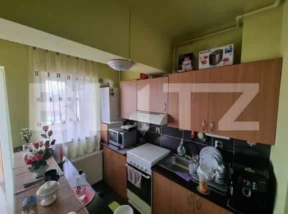 Apartament 2 camere Baciu zona Petrom 47mp
