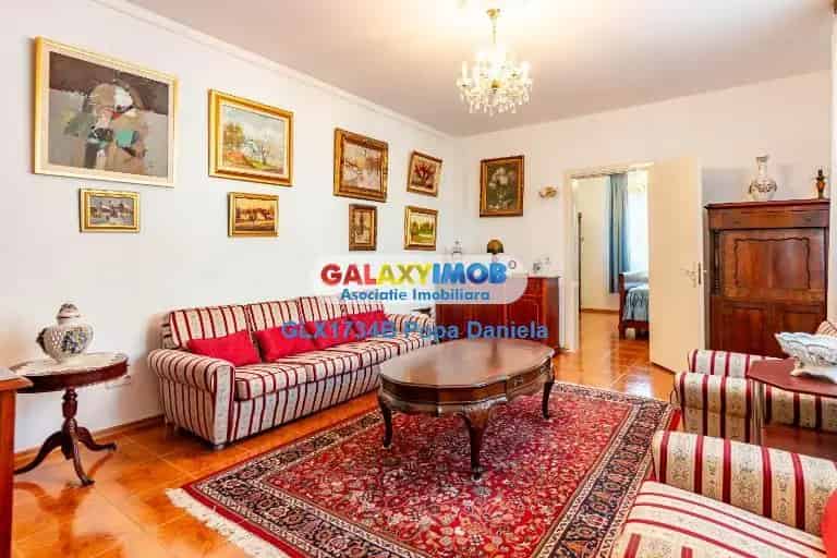 Vanzare Vila 7 Camere Domenii Mihalache 220 mp