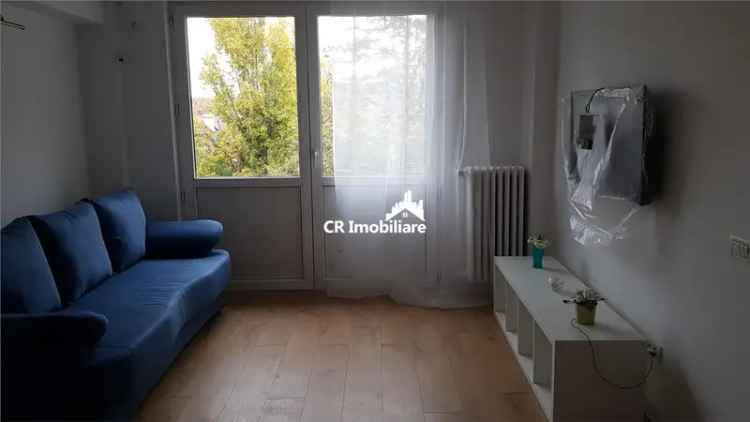 inchiriere apartament 2 camere Piata Victoriei cu balcon