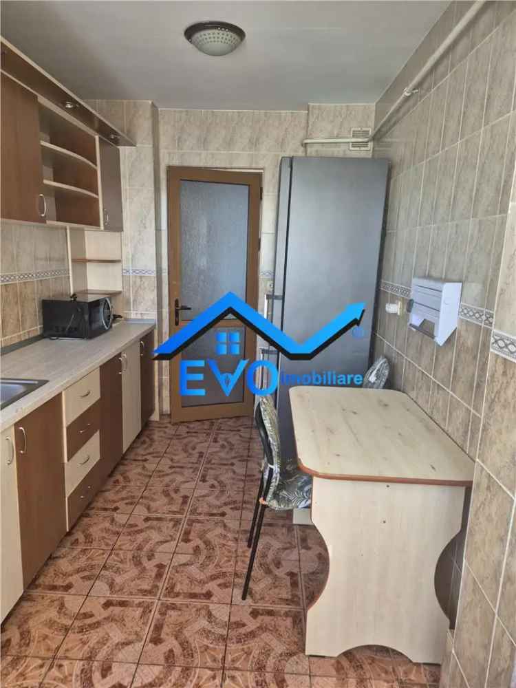 Inchiriere apartament 2 camere decomandat Dacia Iasi