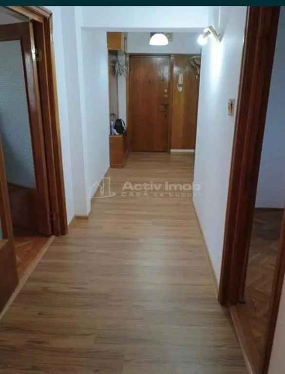 Apartament 4 camere decomandat Tomis 2