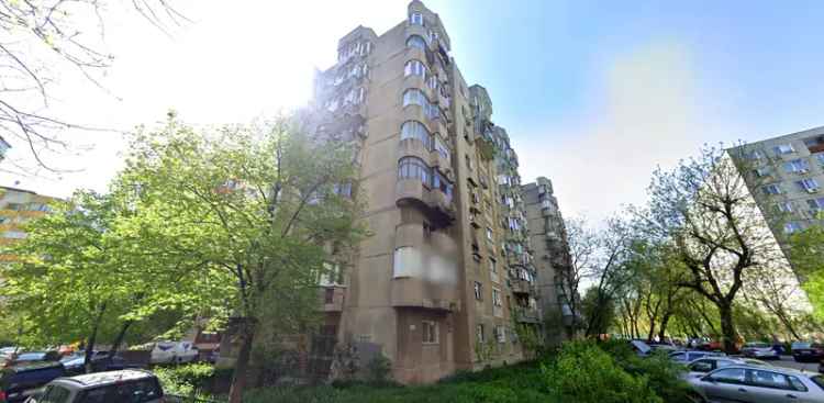 Apartament de vânzare 3 camere Rahova București cu balcon etaj 5