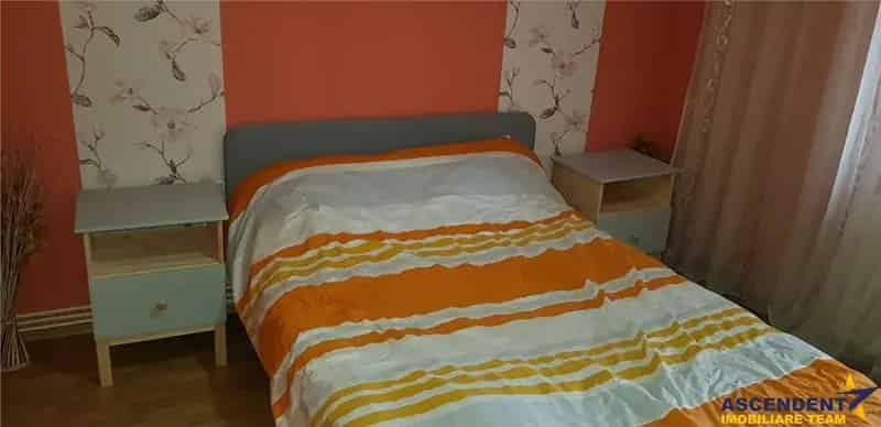 Apartament 2 camere decomandat 52 mp mobilat utilat