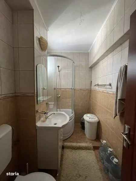 Apartament de vanzare 2 camere in zona Darmanesti renovat si mobilat