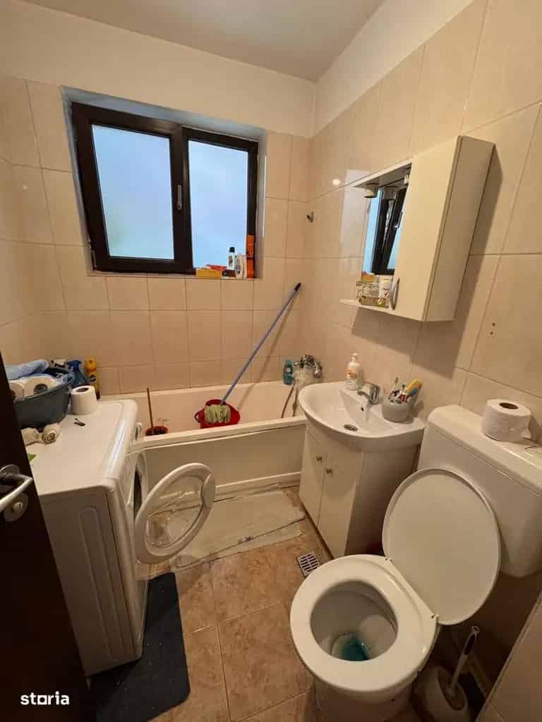 Apartament Bacau Confortabil Demisol Centrala Termica Negociabil