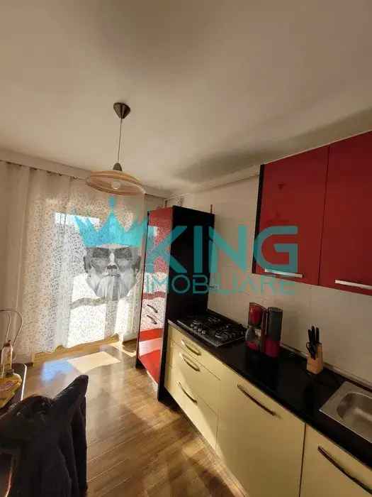 Inchiriere apartament 2 camere ultracentral cu balcon si parcare