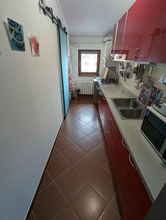 Inchiriere apartamente 4 camere Damaroaia complet mobilat si utilat