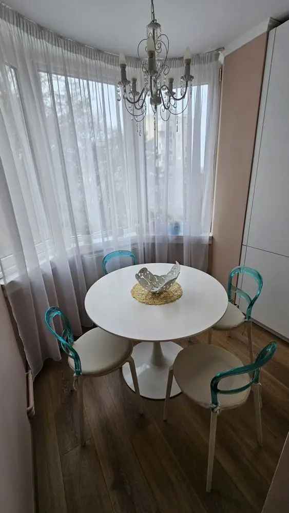 Apartament 4 camere