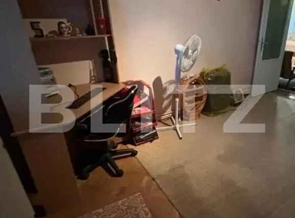 Vanzare apartamente decomandate cu 3 camere in Centrul Orasului