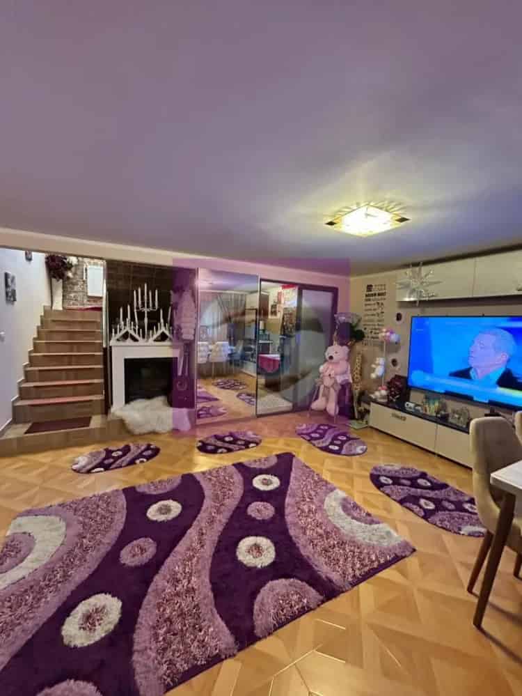 Casa tip duplex in zona Miroslava - Notariat