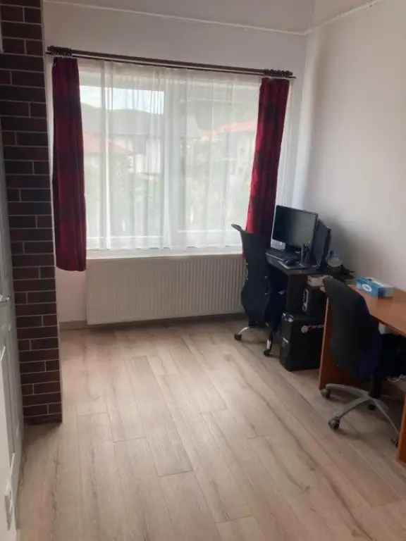 Vanzare apartament 3 camere Floresti cu parcare si finisaje de calitate