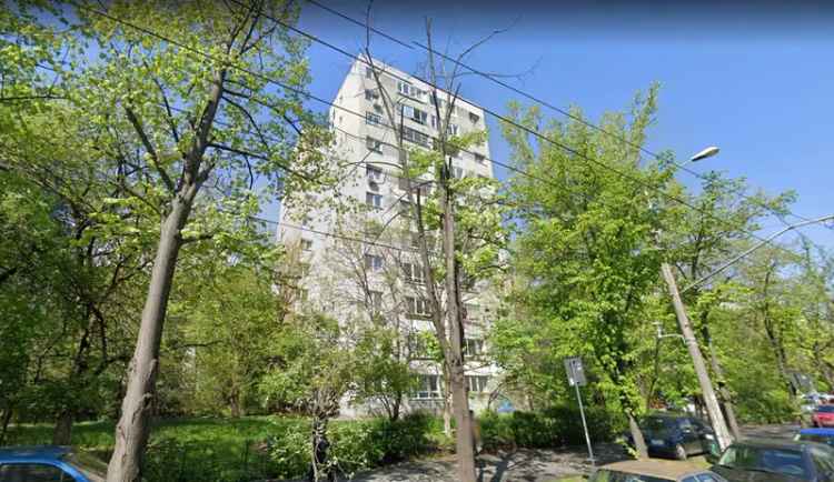 Apartament de vanzare 3 camere Bucuresti cu 2 lifturi zona Drumul Taberei