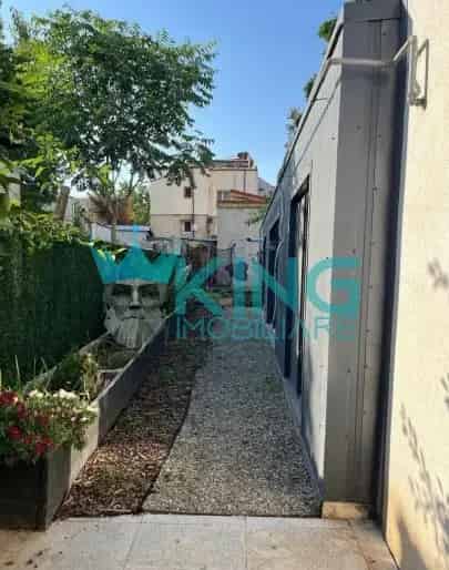 Apartament 5 camere Mosilor 110mp Curte 210mp 2 Parkari