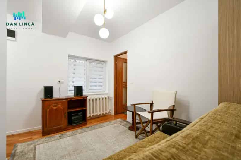 Apartament 2 camere Delfinariu mobilat utilat