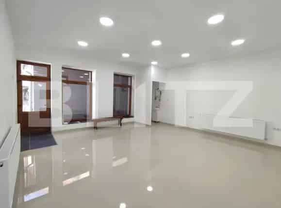 Spatiu Birouri Modern Eroilor - Open Space Renovat