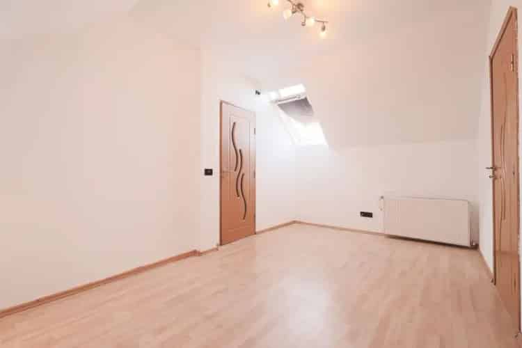 Apartament 2 camere Aradul Nou Bloc Nou Garaj Centrala