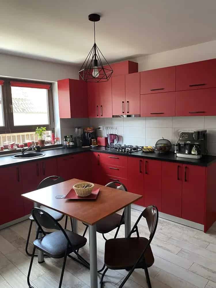 Casa 501mp Izvor Brasov 3 Dormitoare 2 Bai