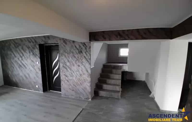 Casa De Vanzare Brasov Subcetate 186mp 400mp teren