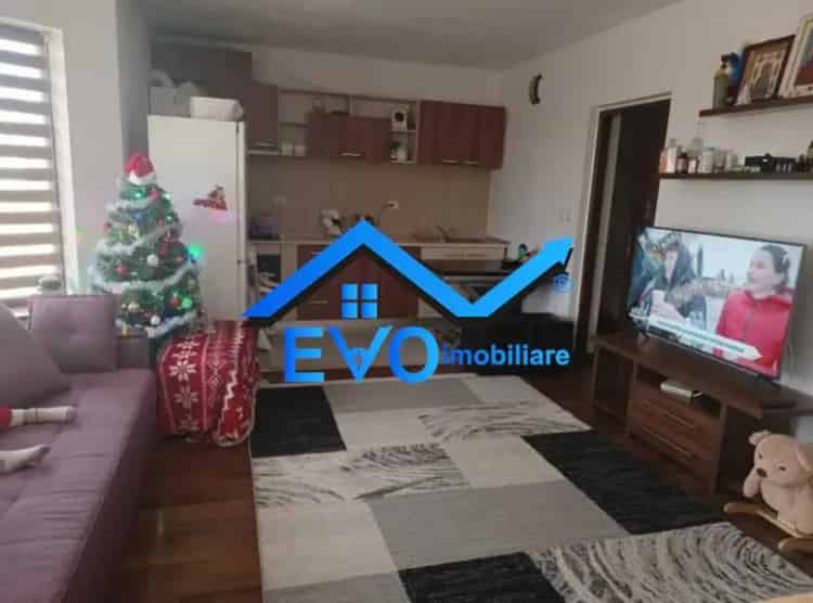 Apartament de vanzare cu 2 camere in Miroslava cu gradina si loc de parcare