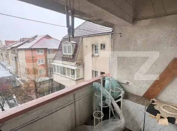 Apartament 4 camere Decomandat Sibiu Zona Centrala
