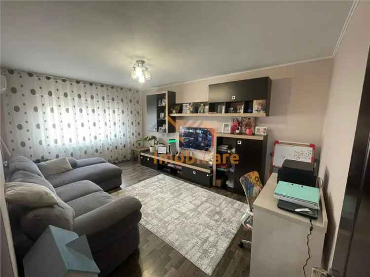 Apartament de vânzare 3 camere Decebal cu balcon închis