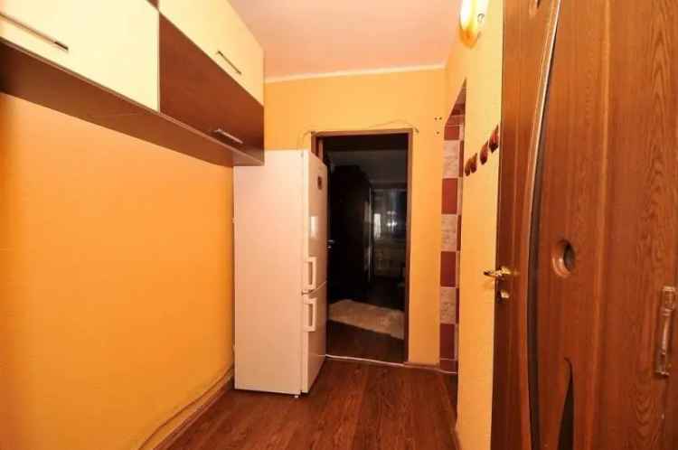 Garsoniera,Tiglina 1, 20,000 euro