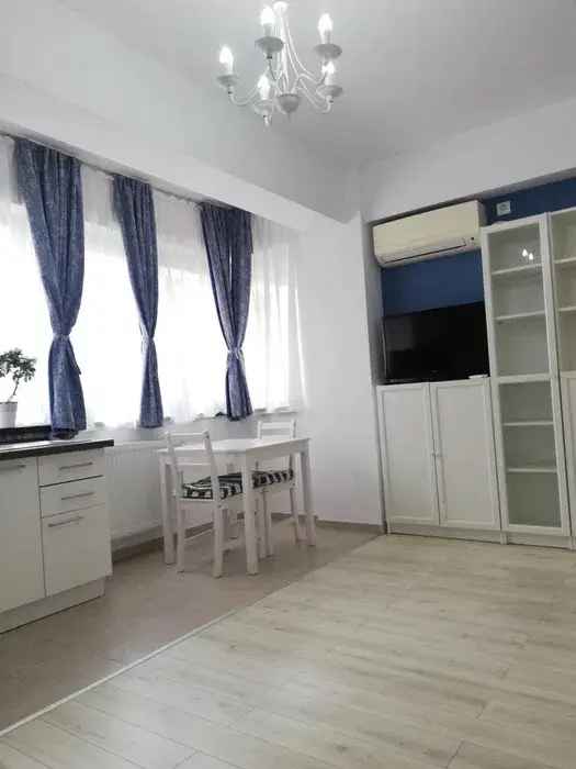 Sisesti | 2 Camere | Balcon | Centrala | Parcare | Bloc Nou