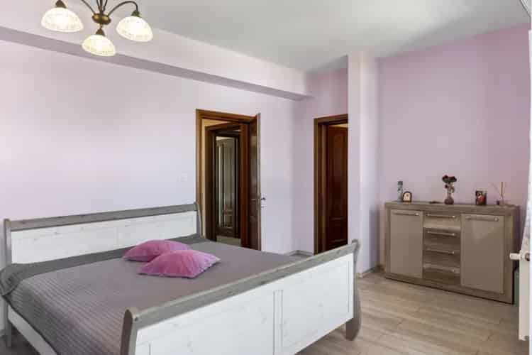 Vila de vanzare Domnesti Clinceni 5 camere garaj curte
