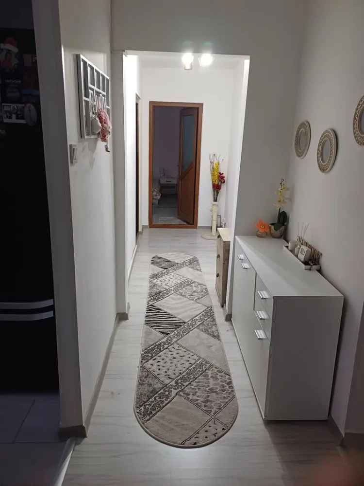 Vand apartamente complet mobilate in Constanta Zona CET