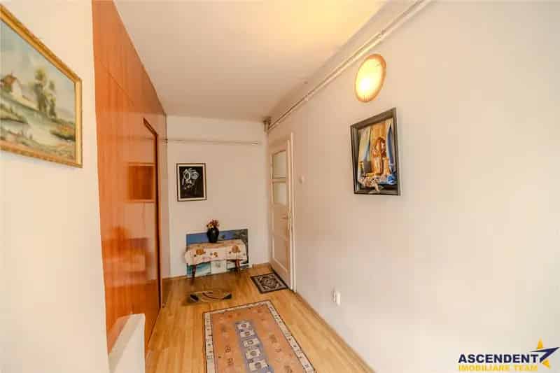 Apartament Studio Centrul Istoric Brasov Investitie Locuinta
