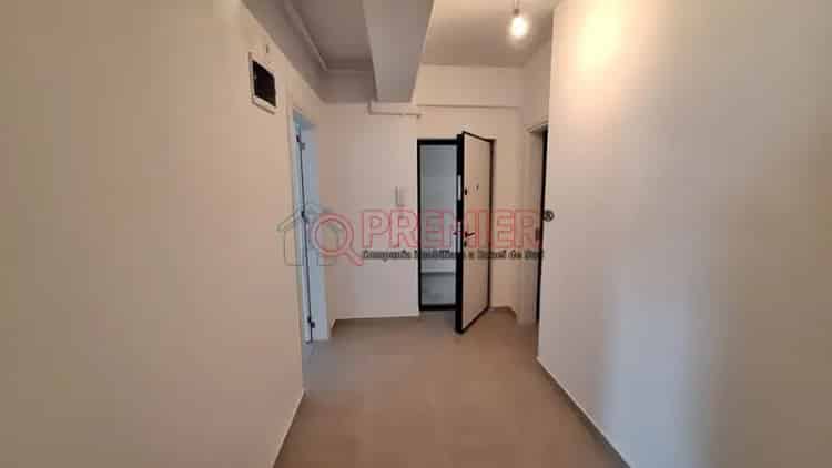 Biruintei - 5 minute metrou - 3 camere - 2 bai