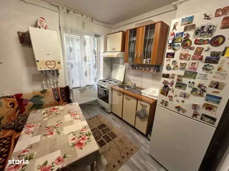 Vanzare apartament 2 camere Centru cu loc de parcare