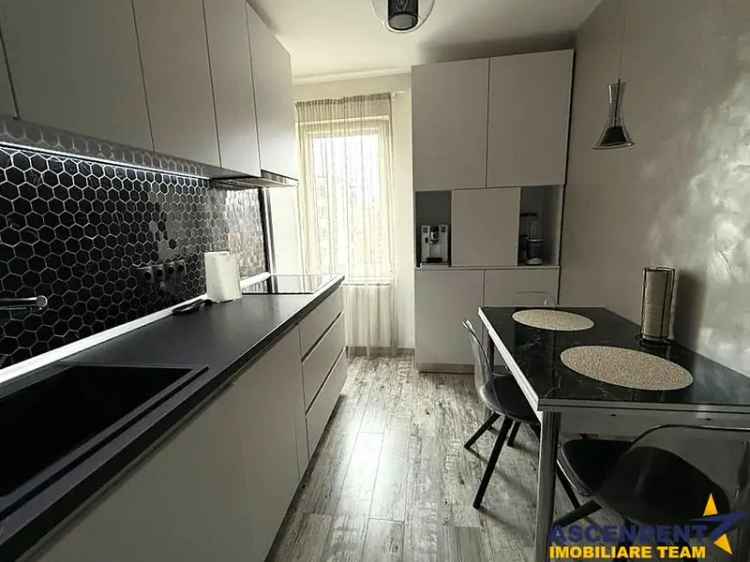 Apartament de vanzare 3 camere in Cartier Tudor, confort 1, renovat