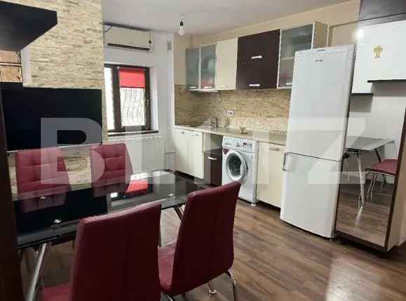 Apartament 3 camere, 77 mp, zona Modern